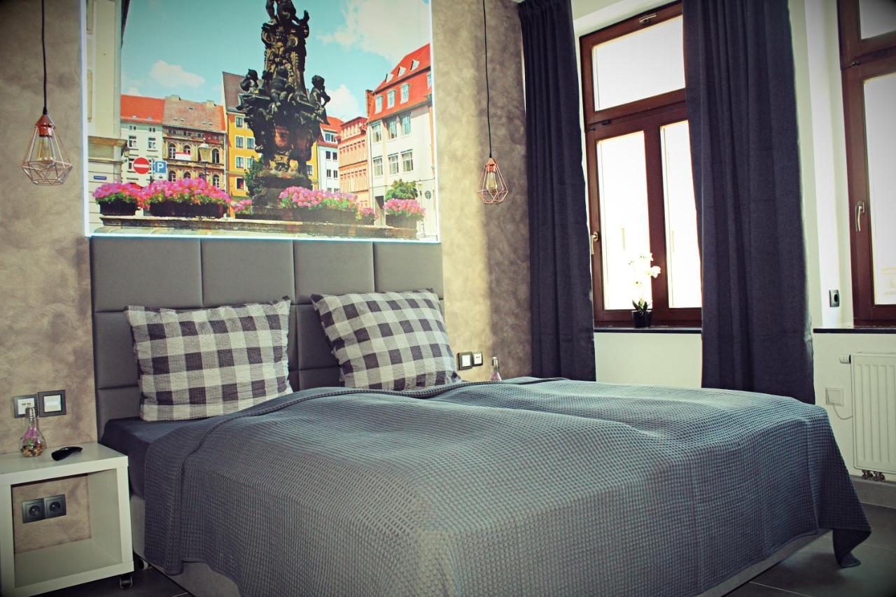 Salzhausblick Family Apartments - Zentrale Lage Am Salzhaus - Mwst-Rechnung Verfuegbar Zittau Buitenkant foto