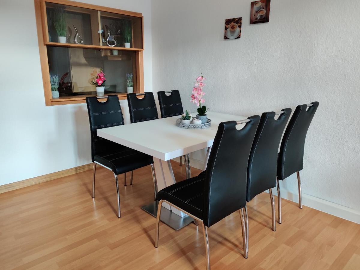 Salzhausblick Family Apartments - Zentrale Lage Am Salzhaus - Mwst-Rechnung Verfuegbar Zittau Buitenkant foto